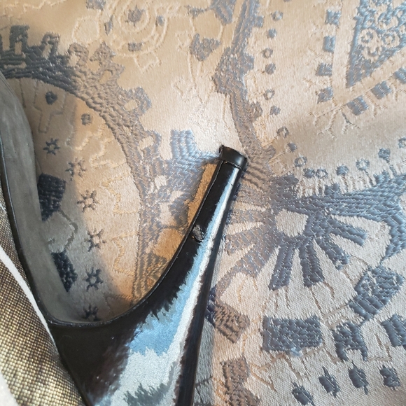 Carlos Santana Pounce White Black Metallic Zebra Heels - Picture 7 of 7